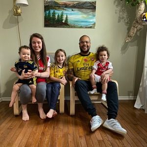 Meet your Posher, Dom